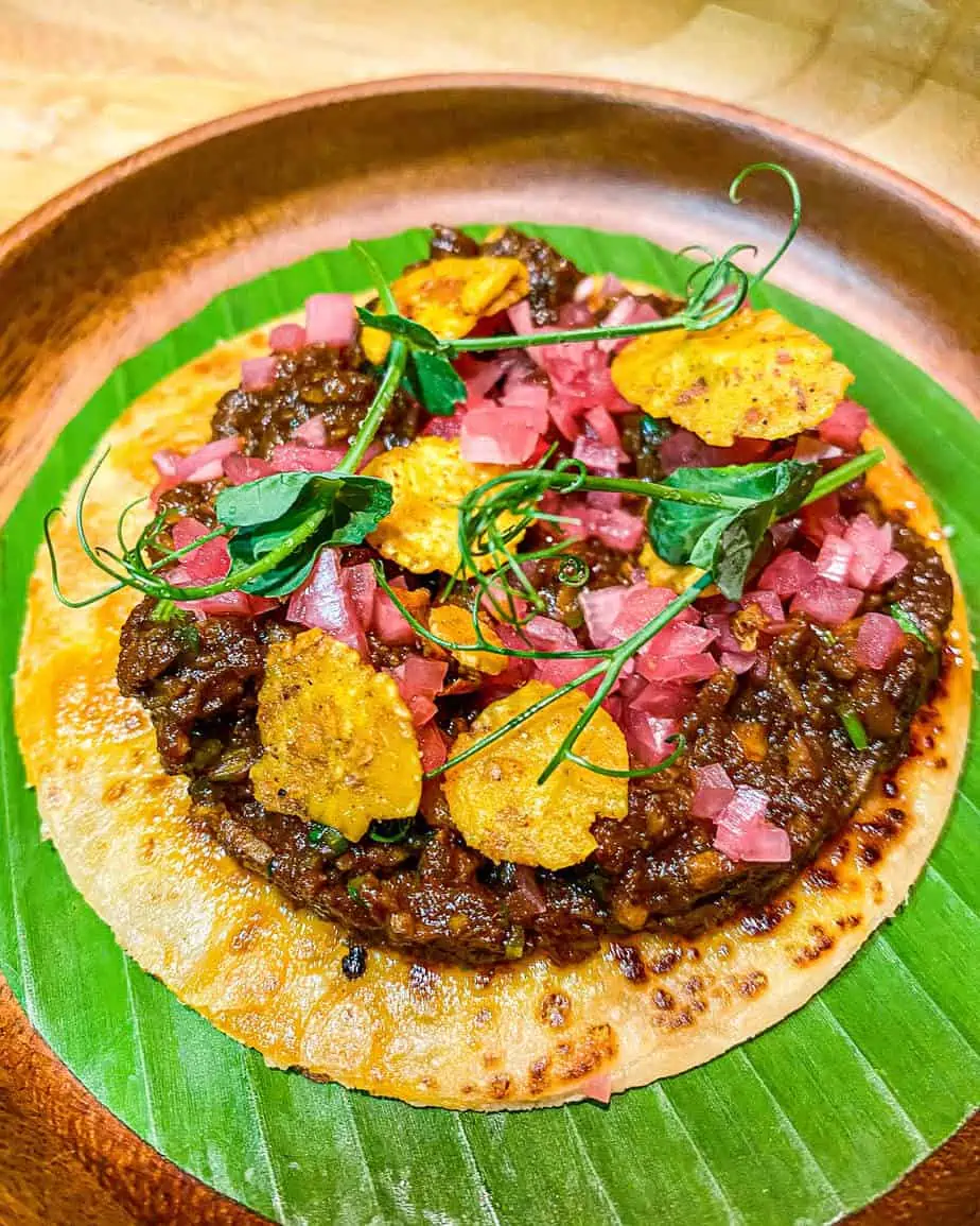 trésind studio tresind food truck lamb birria taco
